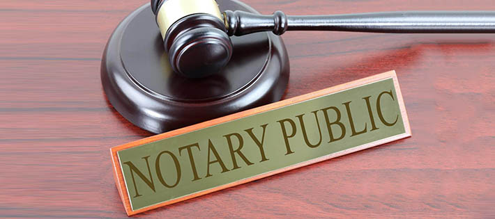 Notary public lawyer